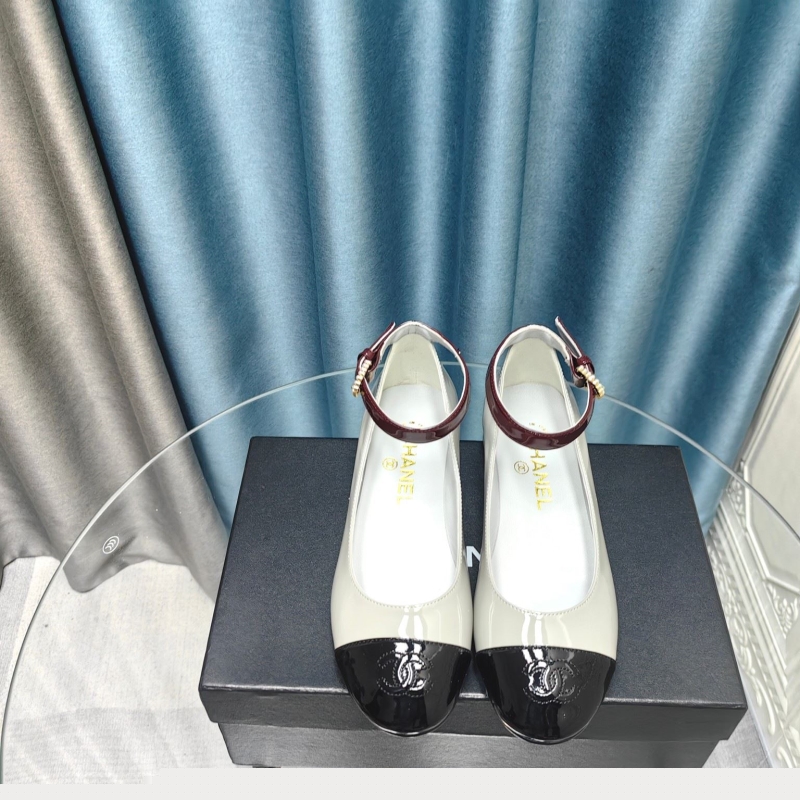 Ch*el high heels